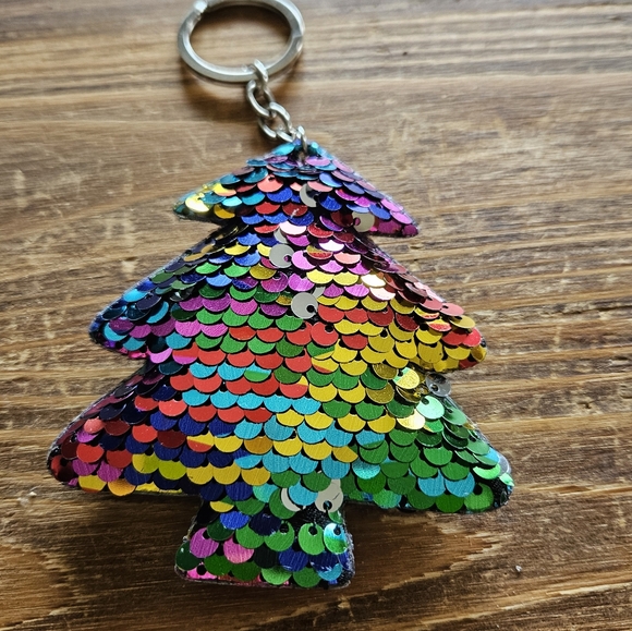 Multicolor Sequin Tree Key Holder - Picture 1 of 3